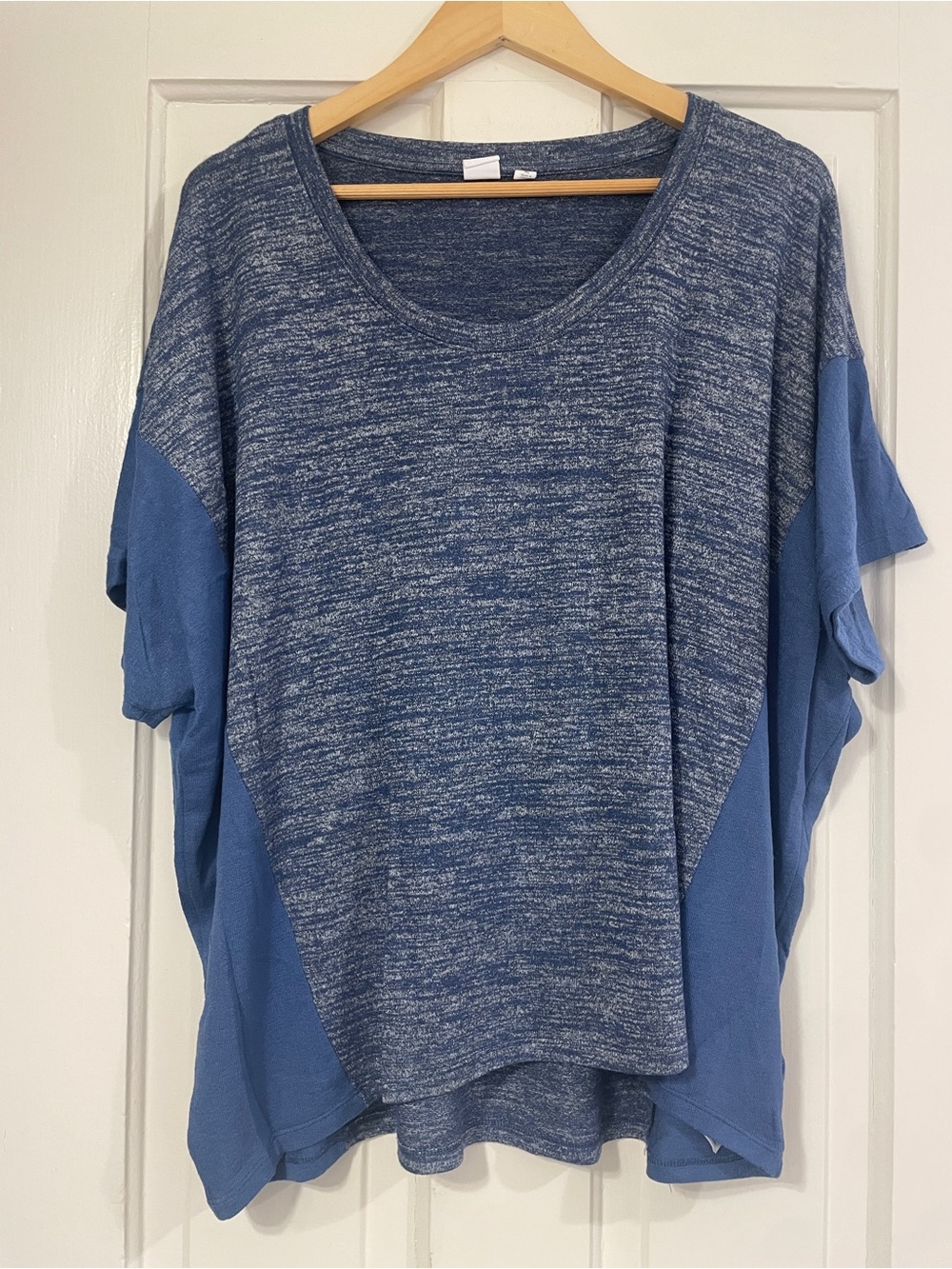 GAP Blue Drop-Shoulder Relaxed Knit Paneled Tee Size XL